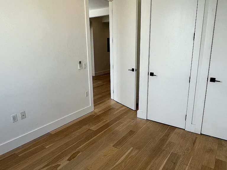 1052 Greene Ave #6B — Photo 12
