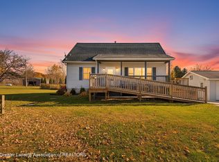 1325 S Watson Rd, Saint Johns, MI 48879