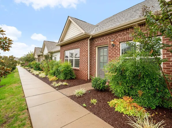 3209 Livermore Ln, Murfreesboro, TN 37130