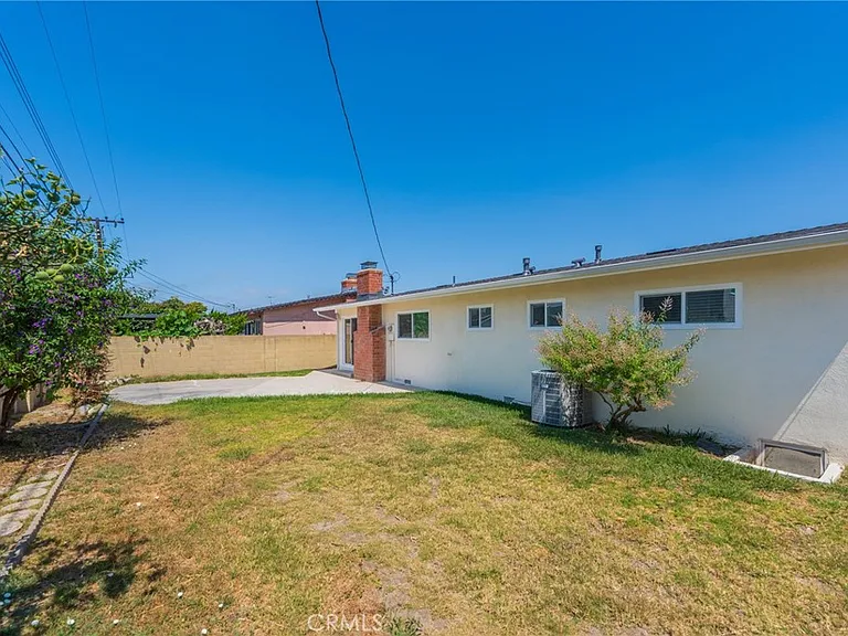 9230 Larkspur Dr — Photo 21