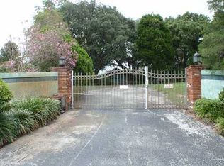 2925 Keystone Rd, Tarpon Springs, FL 34688