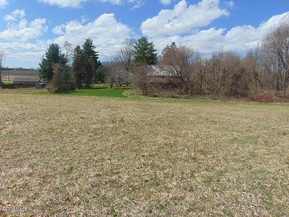 3rd image of 45137 County Road 215