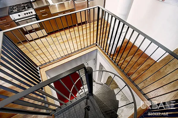 Rented by Urbane Brokerage | media 19