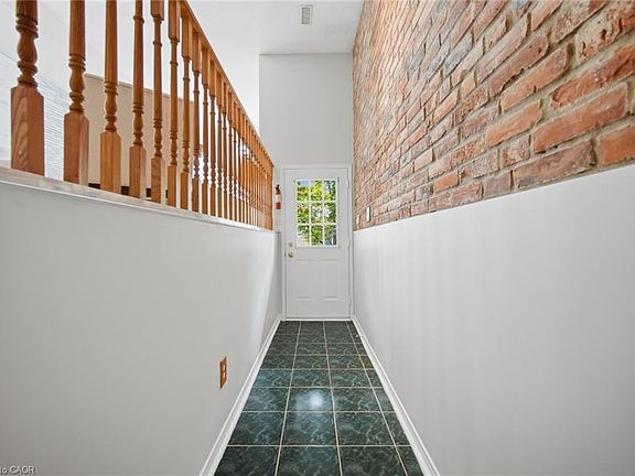 5th image of 1050 Bristol Rd W #108