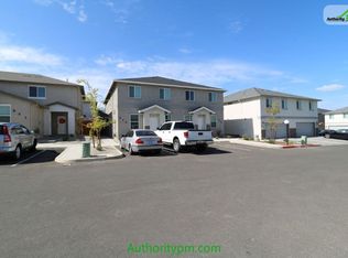 844 Mission De Oro Dr #B, Redding, CA 96003