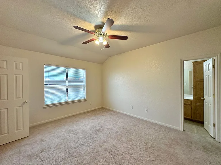 1111 Cinch Dr — Photo 22