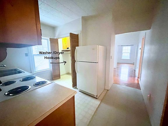 3rd image of 123 Westfield St Floor 2