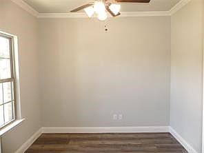 3rd image of 605 Beechwood Dr
