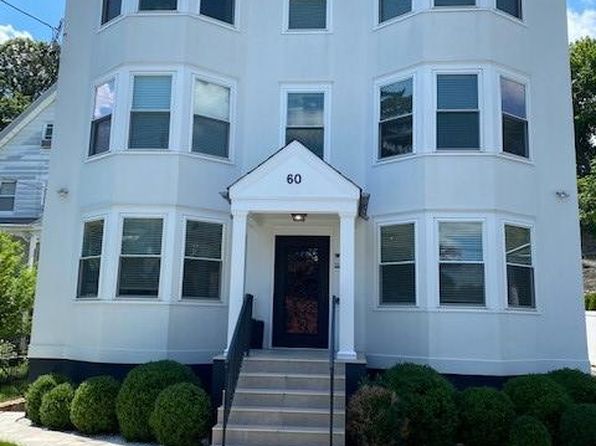 60 Oak Ridge St Unit 2N