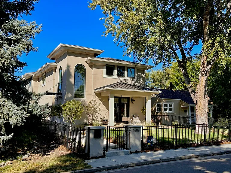 1601 S Fillmore St — Photo 17