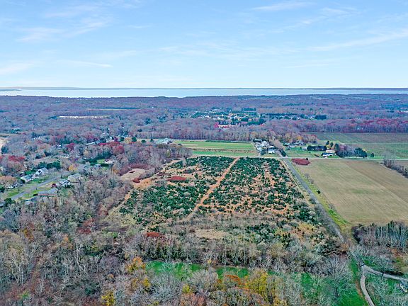 27-ACRE GRAND ESTATE