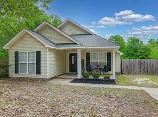 180 Cricket Hill Dr, Lugoff, SC 29078