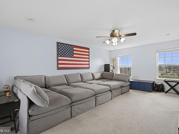 4th image of 396 Friendship Ln