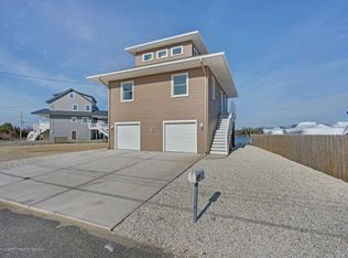 49 Dorrance Dr, Bayville, NJ 08721