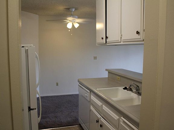 4th image of 1711 Corinth Ave APT 110