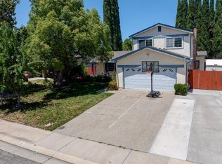145 Eureka Way, Tracy, CA 95376
