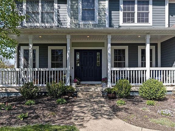 3rd image of 5715 Braymoore Dr