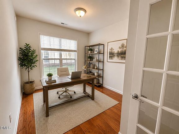 3rd image of 317 Euphoria Cir
