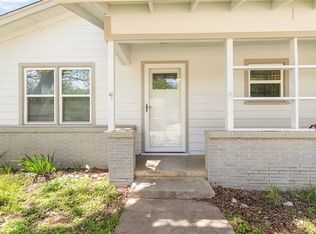 300 S 5th St, Gatesville, TX 76528