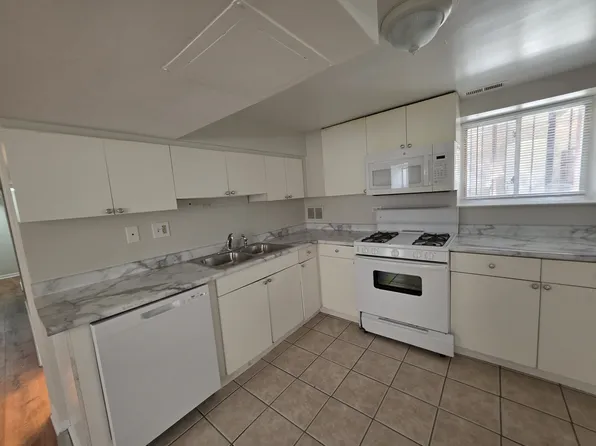 4451 N Albany Ave #G, Chicago, IL 60625