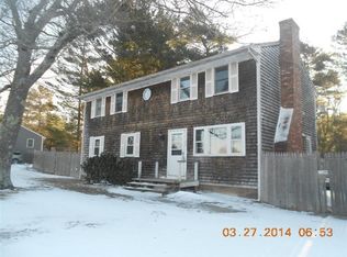 57 Mayflower Ln, East Wareham, MA 02538