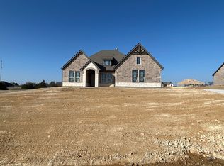 814 Valley Ridge Rd, Van Alstyne, TX 75495