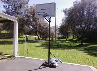 350 Gold Hill Rd, Newcastle, CA 95658