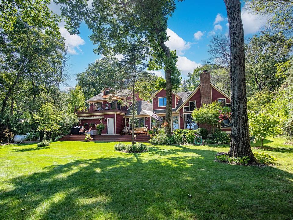 W6260 Lakeview DRIVE NORTH North, Markesan, WI 53946 MLS 1847007