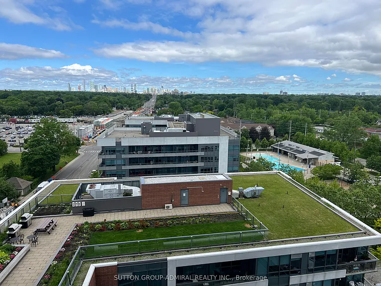 1 Hurontario St #1108 — Photo 37