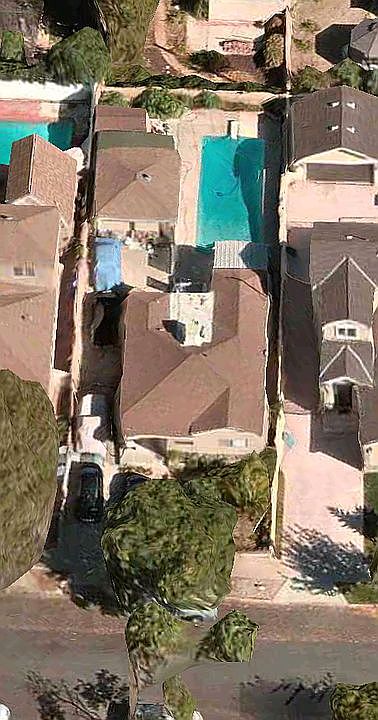 1st image of 1122 N Beachwood Dr