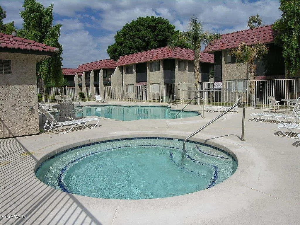2 bed, 840 sqft, $1,550 — Photo 4
