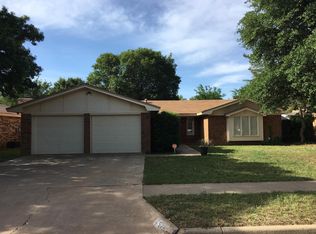 5231 92nd St, Lubbock, TX 79424