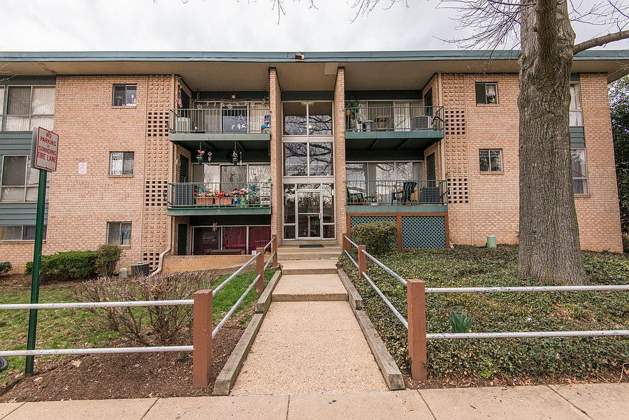 1st image of 3708 N Rosser St APT T3