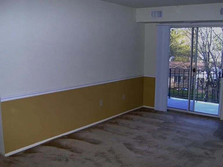 Ridgewood Apartments — Photo 19