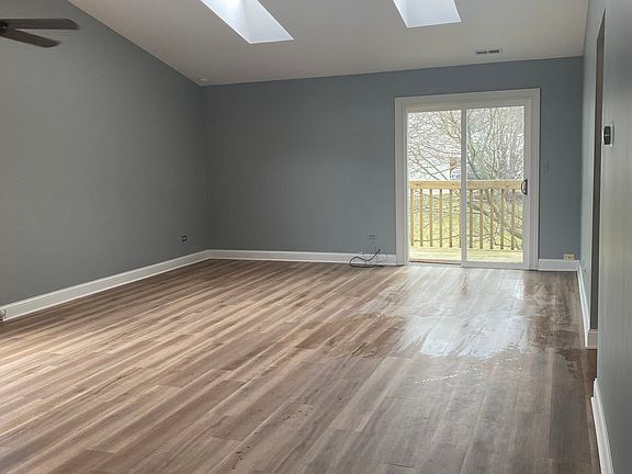 5th image of 2432 Salem Ct APT A2