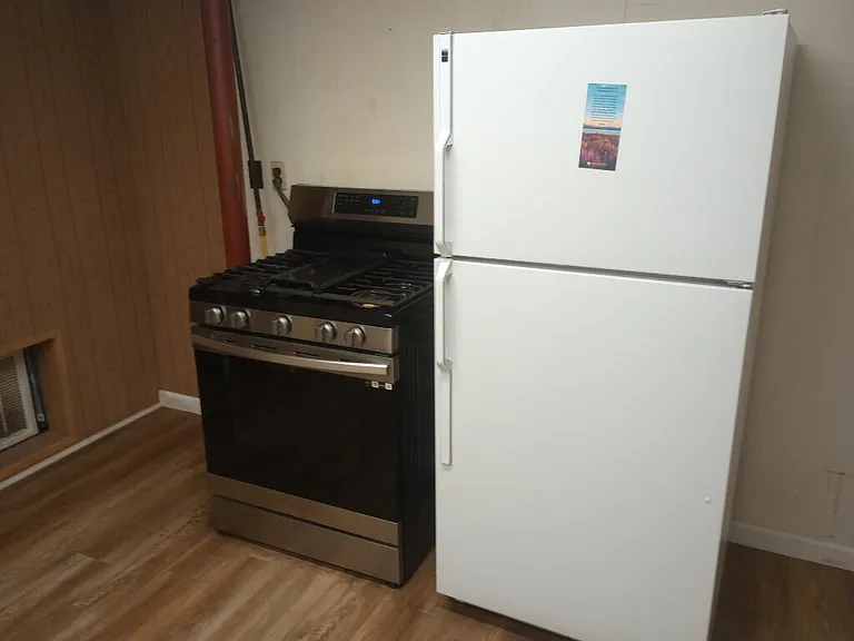 706 W Lee Rd #1 — Photo 6