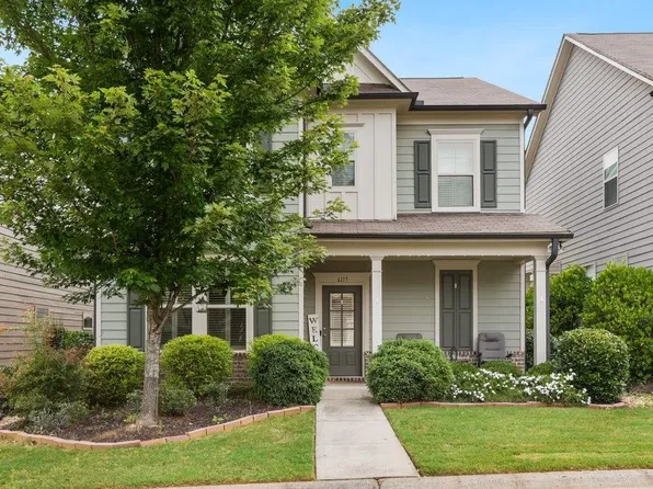 6115 Stella Light Dr, Flowery Branch, GA 30542