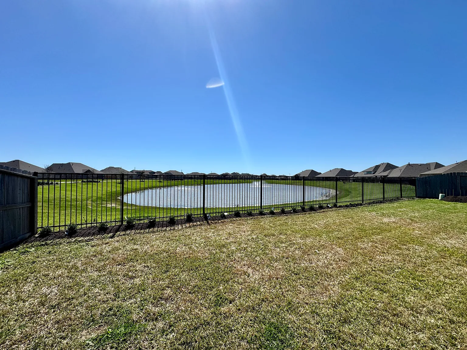 4 bed, 2047 sqft, $3,100 — Photo 4