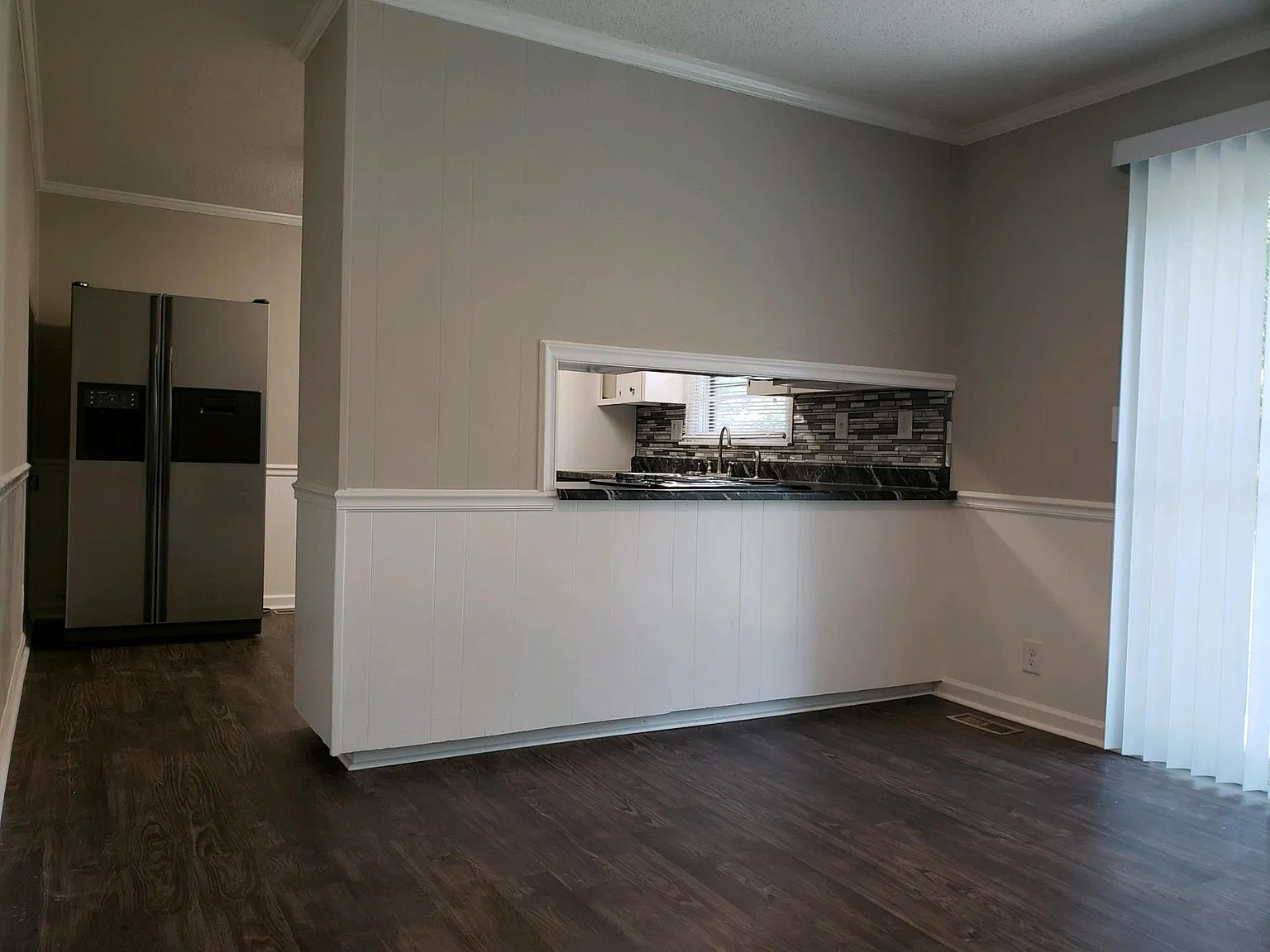 3 bed, 1.5 bath, 1100 sqft, $1,435 — Photo 3