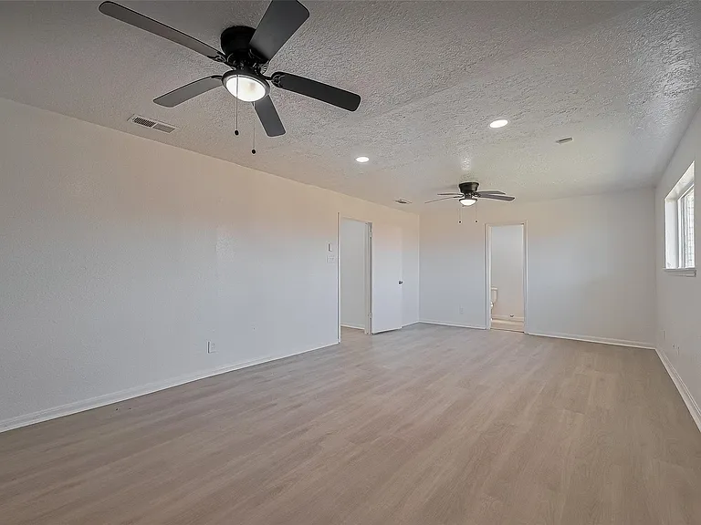 6219 Canada Dr — Photo 25