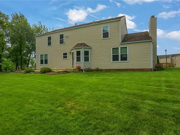 5th image of 126 Northridge Dr