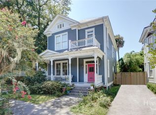 19 E 39th St, Savannah, GA 31401