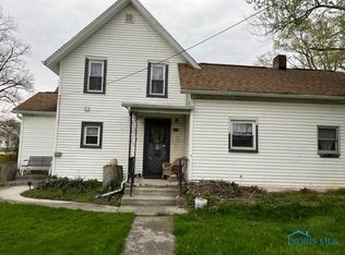 301 Caldwell Rd, Bradner, OH 43406