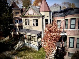 18 Henry Ave, Newburgh, NY 12550