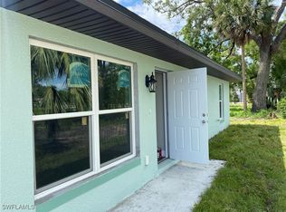 2420 Linhart Ave, Fort Myers, FL 33901