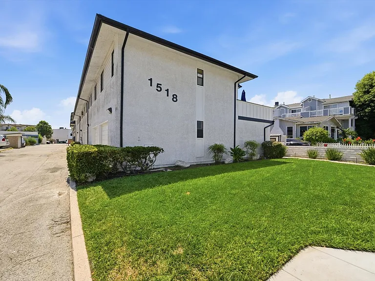 1518 Marcelina Ave #2 — Photo 25