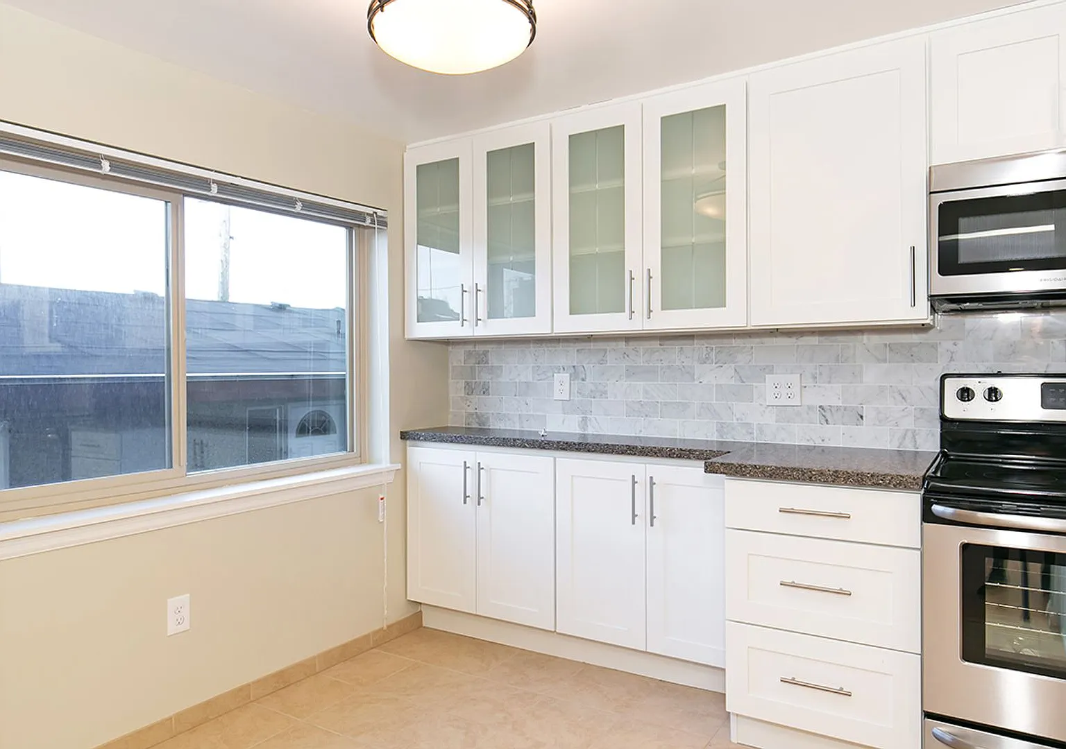 Florentia Street Apartments — Photo 2