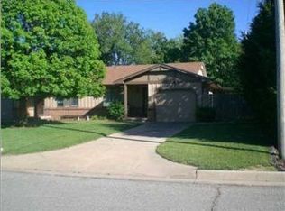 1532 N Brunswick Ln, Wichita, KS 67212