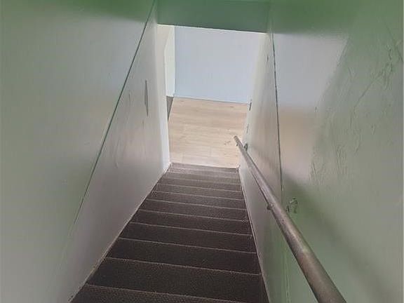 4th image of 133 Parkway St