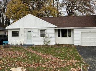 348 Leonard Rd, Rochester, NY 14616